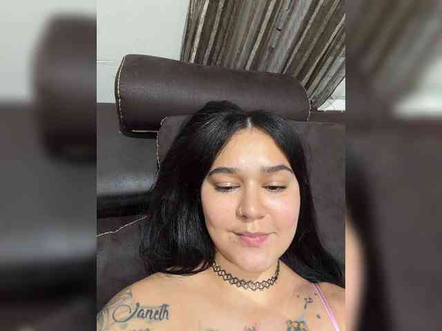 1Valentina webcam