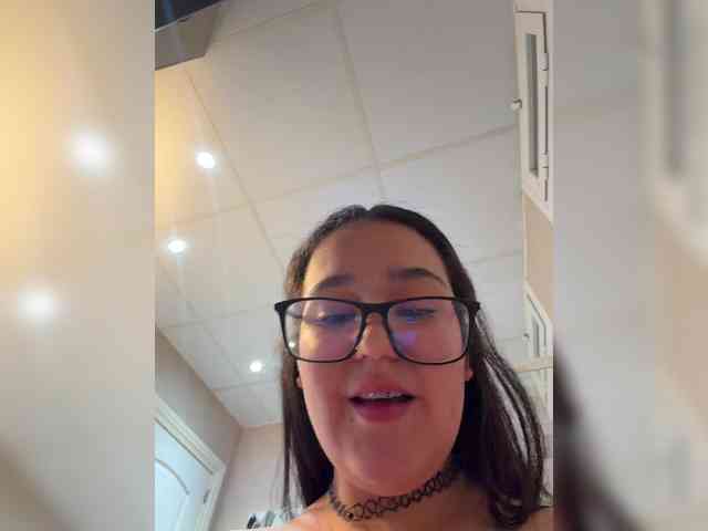 1Valentina webcam