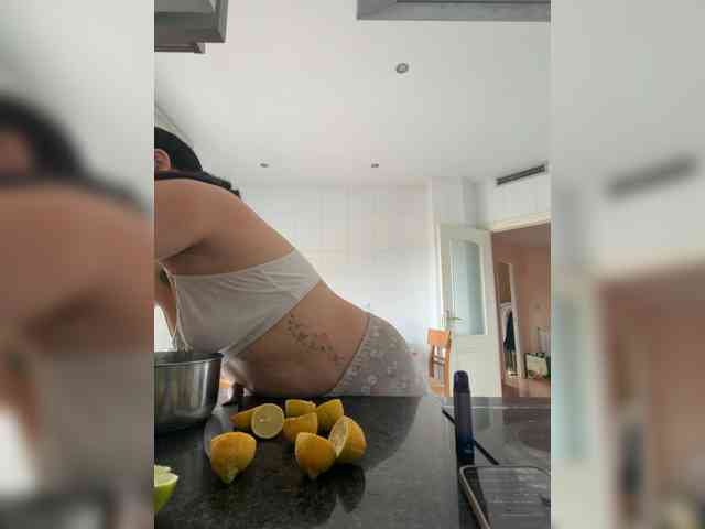 1Valentina webcam
