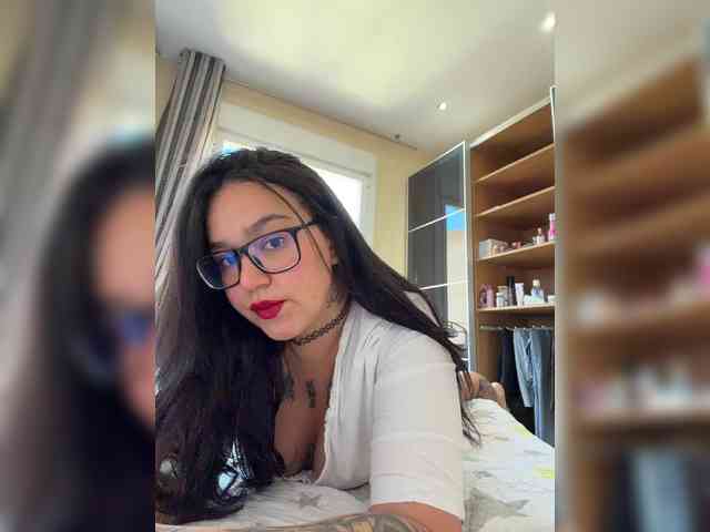 1Valentina webcam