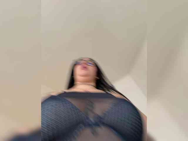 1Valentina webcam