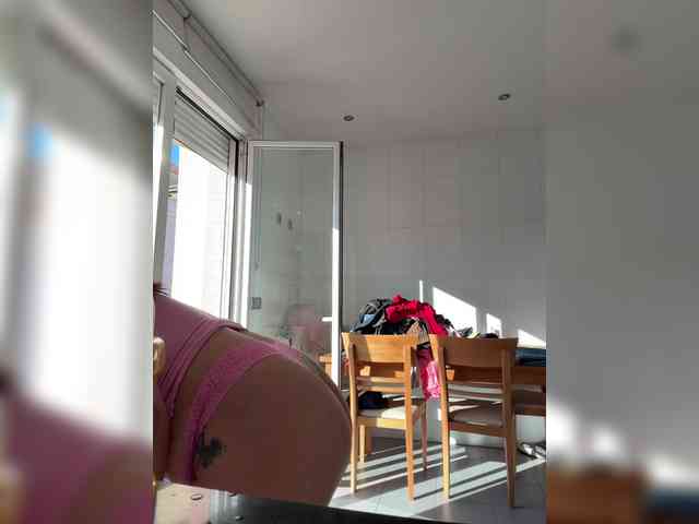 1Valentina webcam
