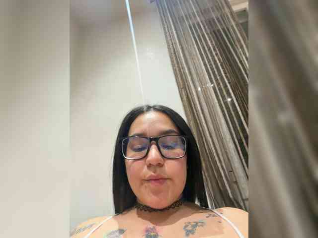 1Valentina webcam
