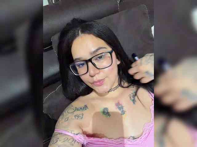 1Valentina webcam