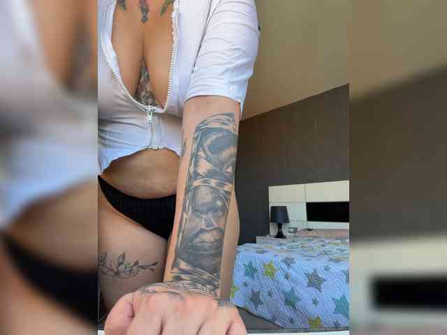 1Valentina webcam