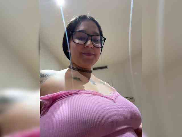 1Valentina webcam