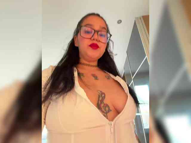 1Valentina webcam