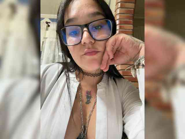 1Valentina webcam