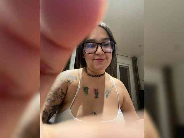 1Valentina webcam