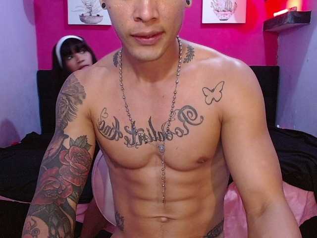fuckdestroyin live cam on BongaCams