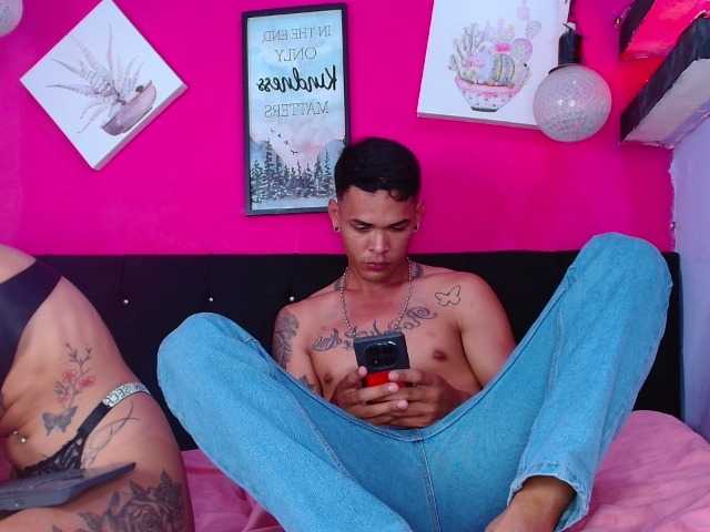 fuckdestroyin live webcam show