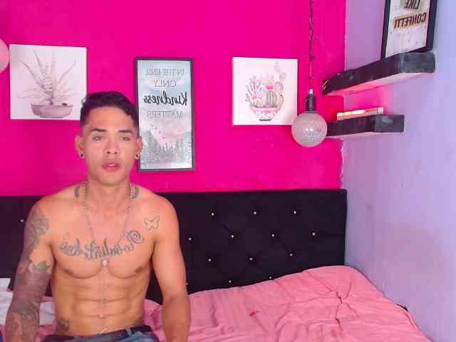 fuckdestroyin webcam