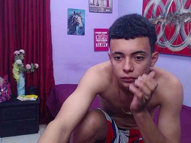 fuckdestroyin webcam