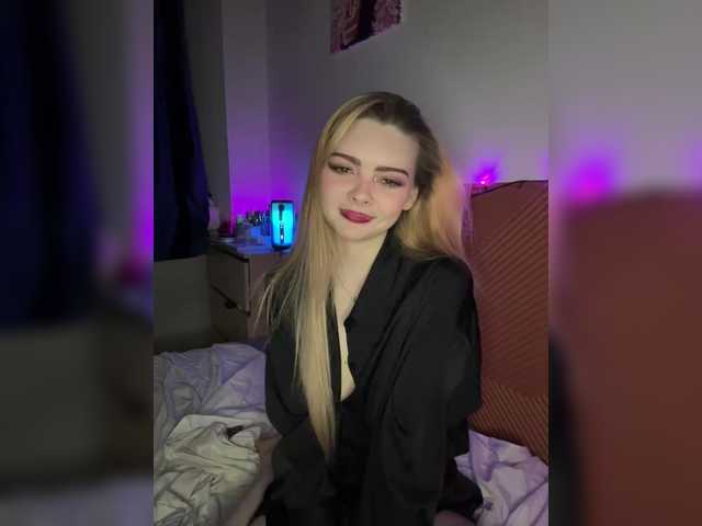 Chanterelle008 live webcam show