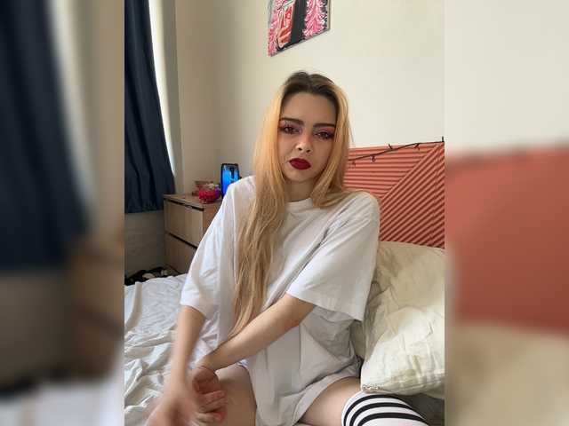 Chanterelle008 live webcam show
