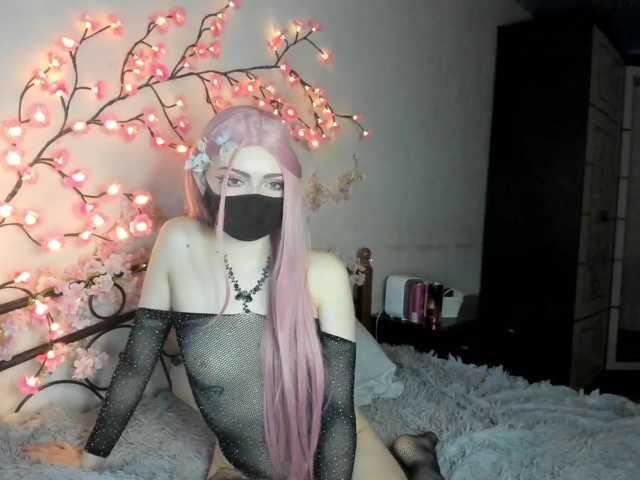 Chanterelle008 live cam on BongaCams