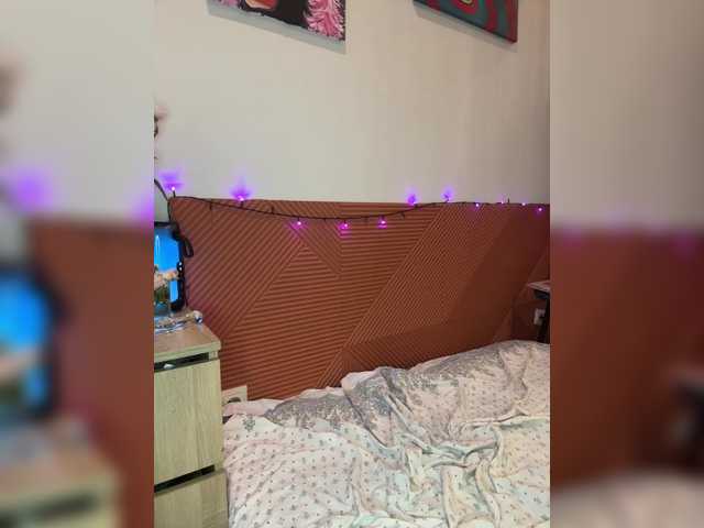 Chanterelle008 live cam on BongaCams