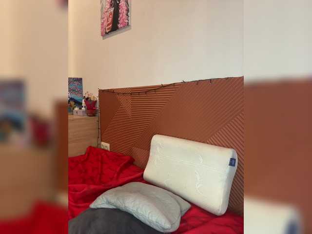 Chanterelle008 live cam on BongaCams