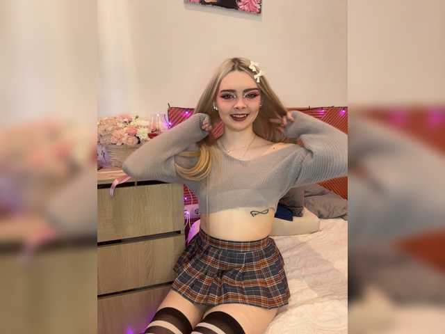 Chanterelle008 live cam on BongaCams
