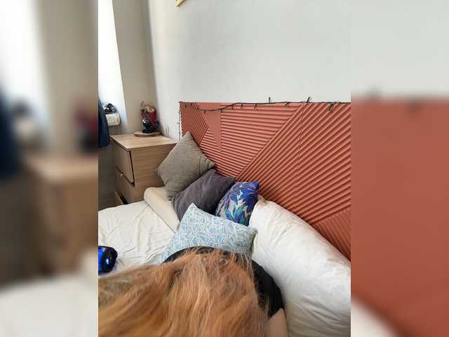 Chanterelle008 live cam on BongaCams