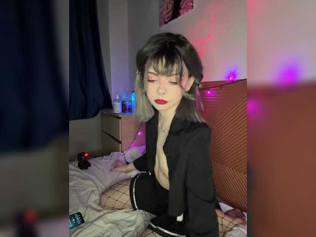 Chanterelle008 live cam on BongaCams