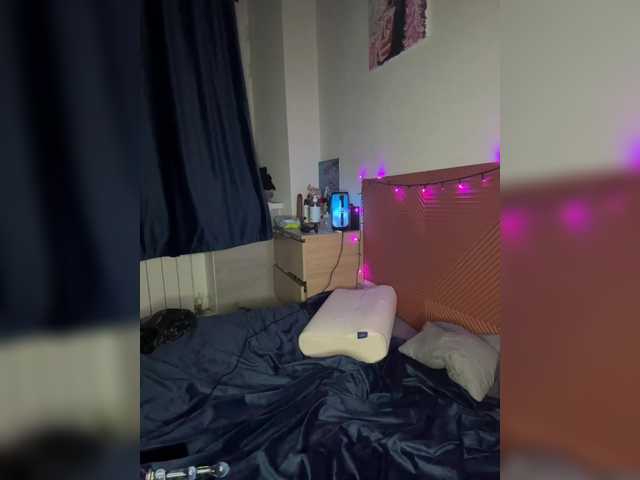 Chanterelle008 live cam on BongaCams