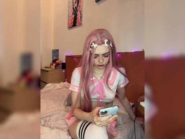 Chanterelle008 live cam on BongaCams