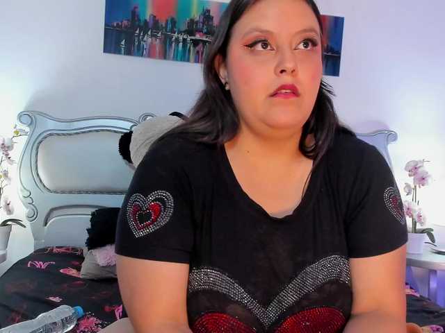 Salome-Cruzz live cam on BongaCams