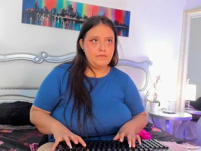 Salome-Cruzz live cam on BongaCams