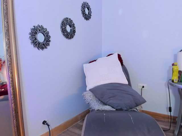 Salome-Cruzz live cam on BongaCams