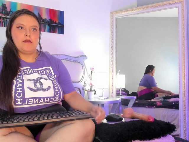 Salome-Cruzz live cam on BongaCams