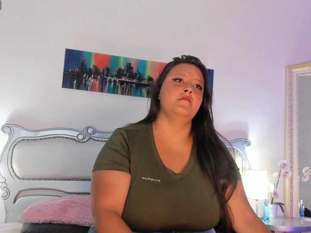 Salome-Cruzz live cam on BongaCams