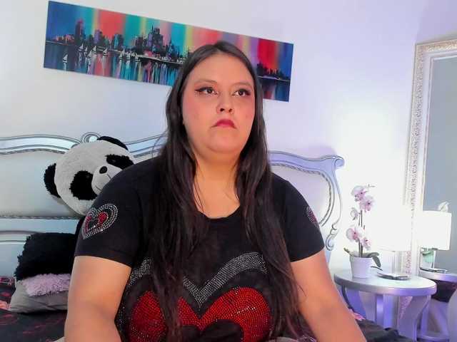 Salome-Cruzz live cam on BongaCams