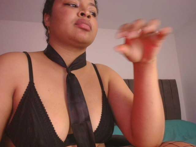 soynerea live cam on BongaCams