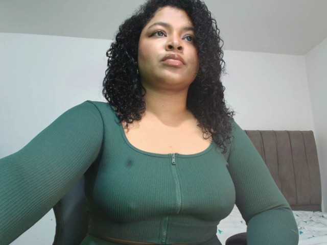 soynerea live cam on BongaCams