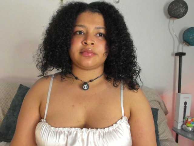 soynerea live cam on BongaCams