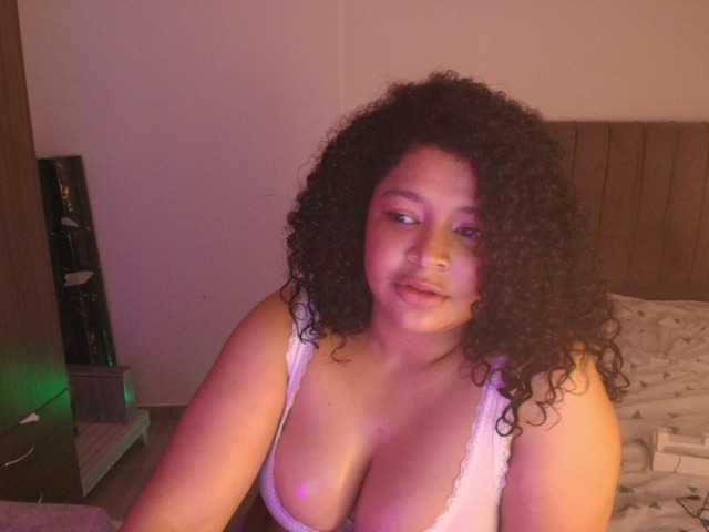 soynerea live cam on BongaCams