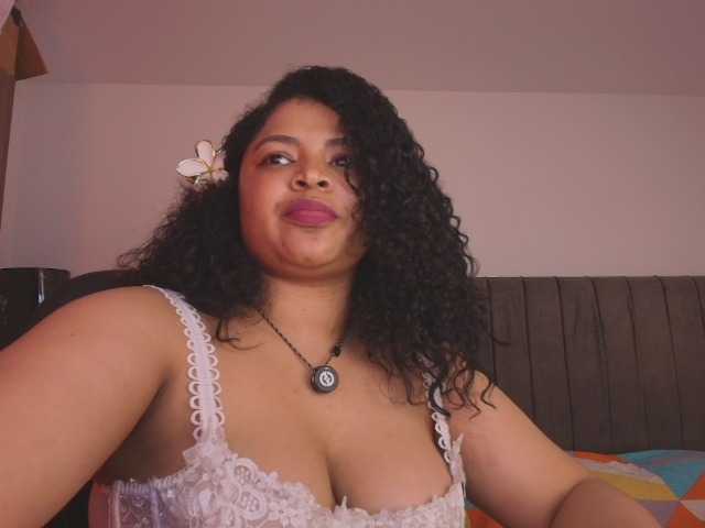 soynerea live cam on BongaCams