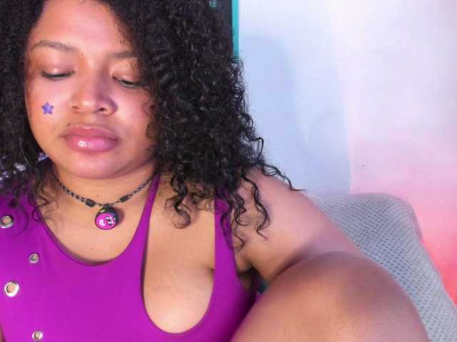 soynerea live cam on BongaCams