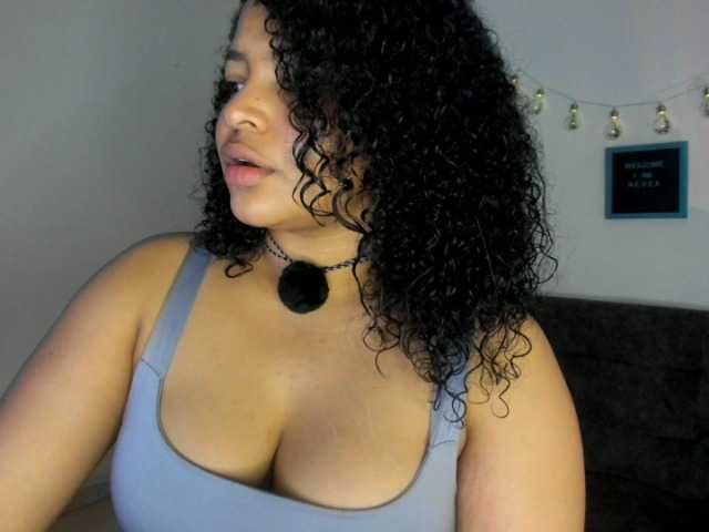 soynerea live cam on BongaCams