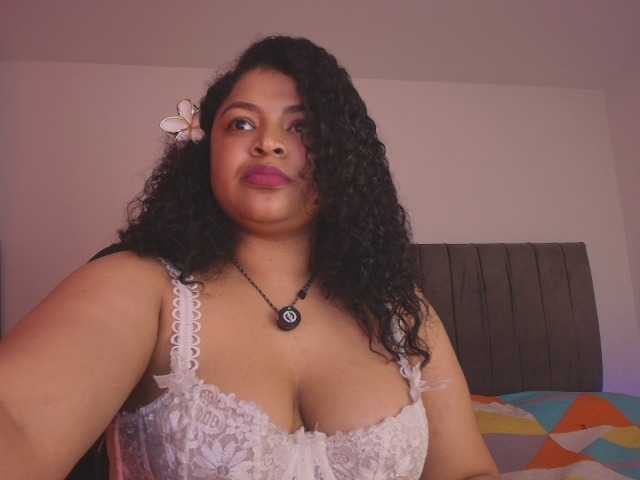 soynerea live cam on BongaCams
