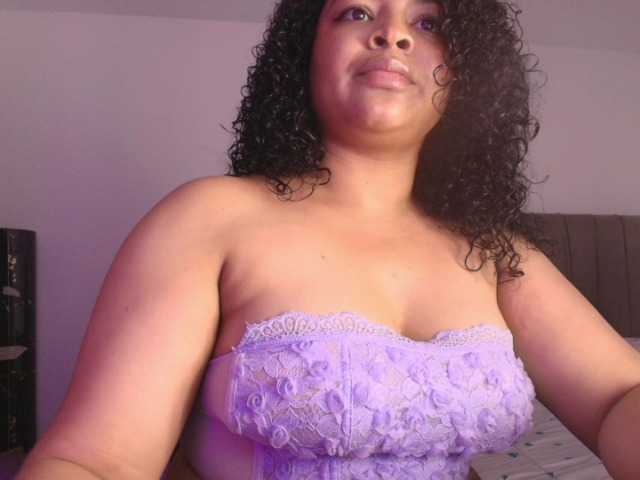 soynerea live cam on BongaCams