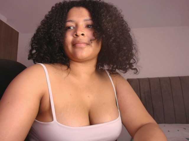soynerea live cam on BongaCams