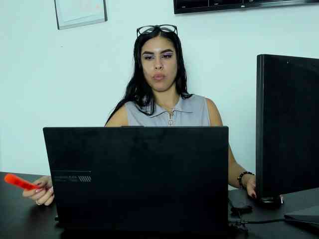 sophiamell webcam