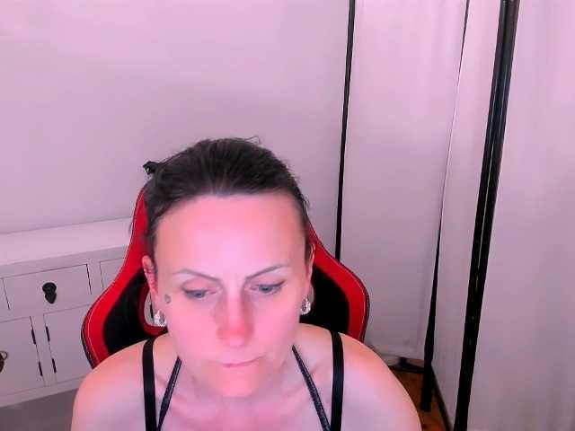 PattyWomen live cam on BongaCams