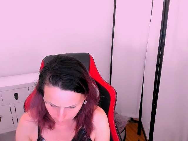 PattyWomen live cam on BongaCams