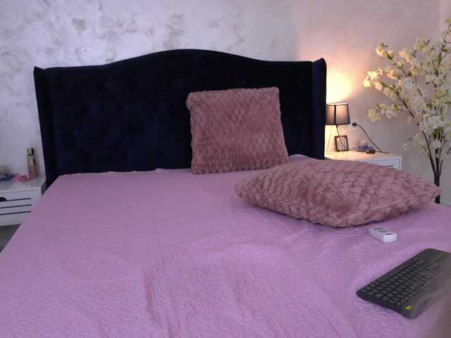 NadiaMarble live cam on BongaCams