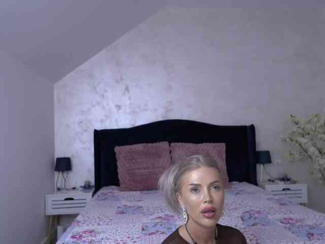 NadiaMarble webcam