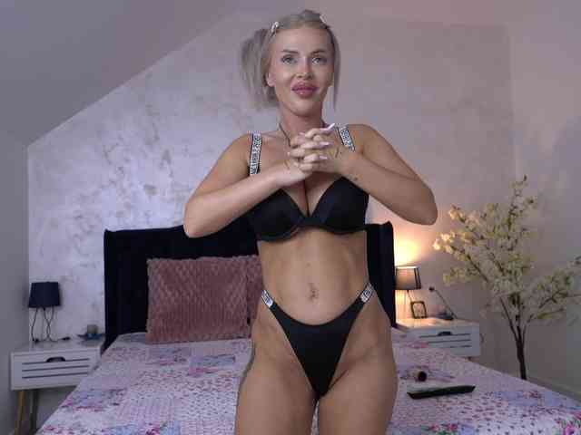 NadiaMarble webcam