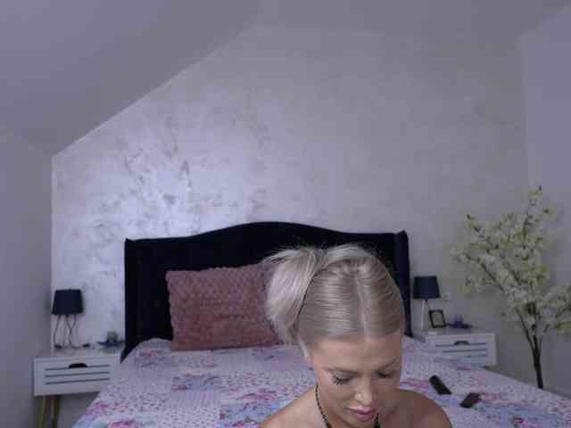 NadiaMarble Live Webcam on BongaCams